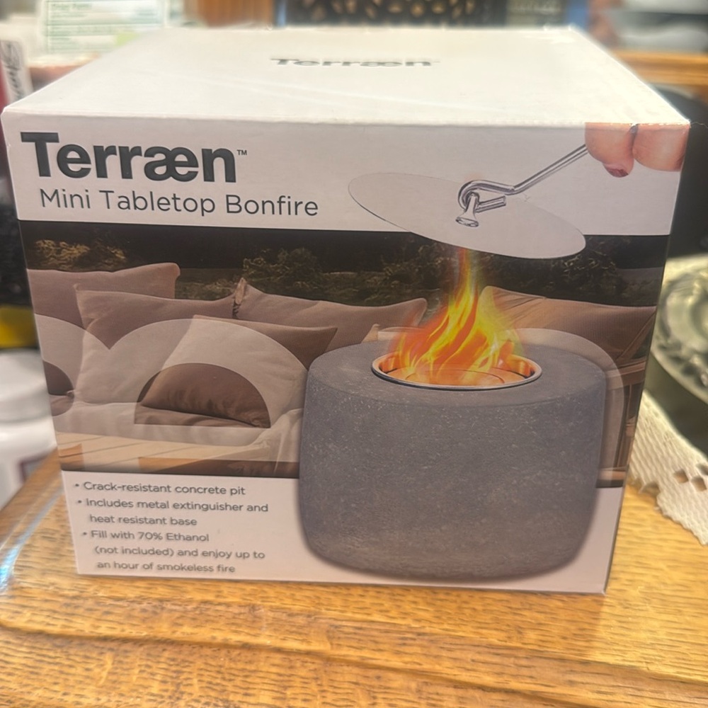 Mini tabletop bonfire